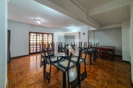Apartamento à venda com 80m², 2 quartos e 2 vagas Apartamento à venda com 80m², 2 quartos e 2 vagasSalão de Festas