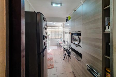 Apartamento à venda com 80m², 2 quartos e 2 vagas Apartamento à venda com 80m², 2 quartos e 2 vagascozinha