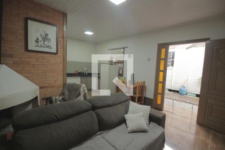 Sala/Cozinha de casa à venda com 2 quartos, 120m² em Estância Velha, Canoas