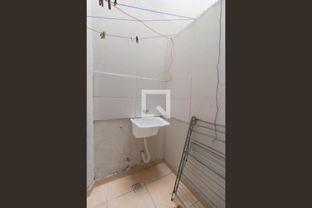 Área de Serviço de casa para alugar com 1 quarto, 25m² em Parque Novo Mundo, São Paulo