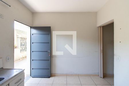 Sala de casa para alugar com 1 quarto, 25m² em Parque Novo Mundo, São Paulo