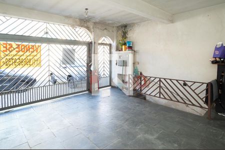 Casa à venda com 250m², 3 quartos e 2 vagas Casa à venda com 250m², 3 quartos e 2 vagasGaragem