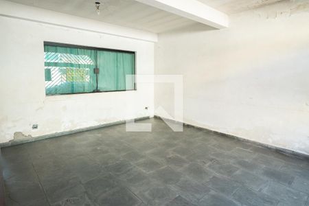 Casa à venda com 250m², 3 quartos e 2 vagas Casa à venda com 250m², 3 quartos e 2 vagasGaragem