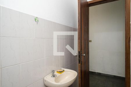 Casa à venda com 250m², 3 quartos e 2 vagas Casa à venda com 250m², 3 quartos e 2 vagasBanheiro - Salão de festas