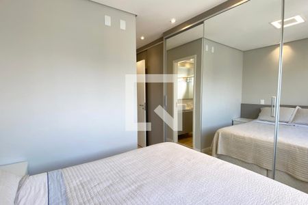 Apartamento para alugar com 73m², 2 quartos e 2 vagasSuíte 1