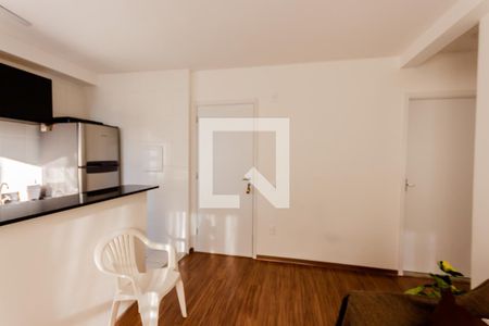 Sala de apartamento à venda com 2 quartos, 51m² em Vila Metalúrgica, Santo André