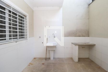 Casa à venda com 150m², 3 quartos e 4 vagasÁrea de Serviço