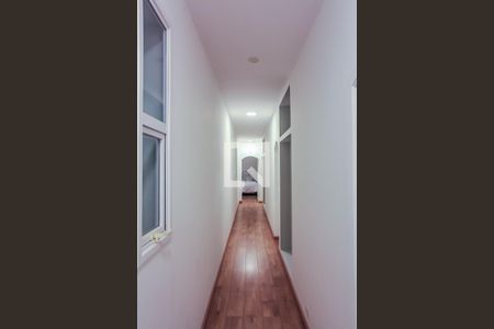 Casa à venda com 755m², 6 quartos e 4 vagasCorredor