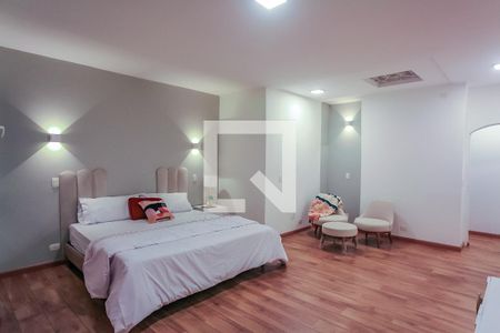 Casa à venda com 755m², 6 quartos e 4 vagasSuíte Master