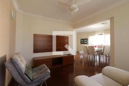 Sala de apartamento para alugar com 3 quartos, 160m² em Vila Bastos, Santo André