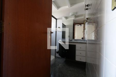 Apartamento para alugar com 160m², 3 quartos e 2 vagasBanheiro da Suite 3