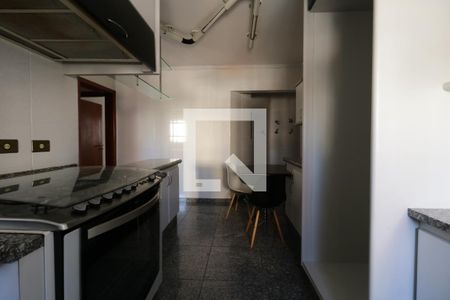 Apartamento para alugar com 160m², 3 quartos e 2 vagasCozinha