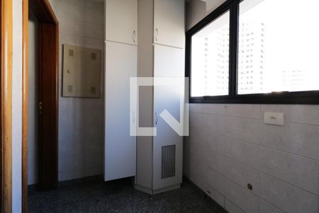 Apartamento para alugar com 160m², 3 quartos e 2 vagasÁrea de Serviço