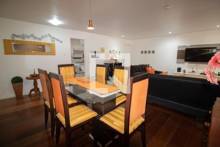 Sala de apartamento para alugar com 4 quartos, 140m² em Copacabana, Rio de Janeiro