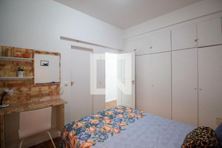 Apartamento para alugar com 140m², 4 quartos e 1 vaga Apartamento para alugar com 140m², 4 quartos e 1 vagaSuíte