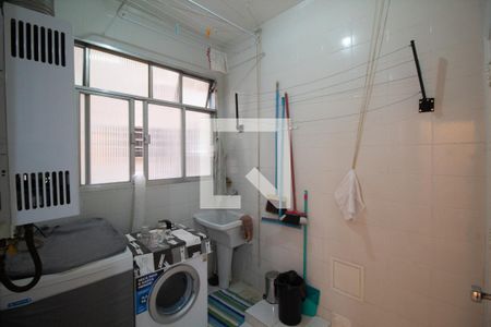 Apartamento para alugar com 140m², 4 quartos e 1 vaga Apartamento para alugar com 140m², 4 quartos e 1 vagaÁrea de serviço