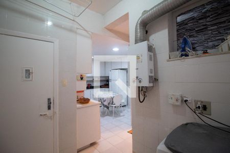 Apartamento para alugar com 140m², 4 quartos e 1 vaga Apartamento para alugar com 140m², 4 quartos e 1 vagaÁrea de serviço