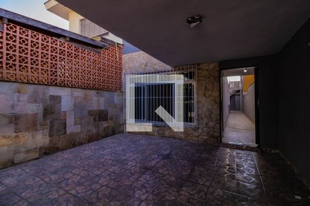 Casa à venda com 157m², 3 quartos e 2 vagasGaragem