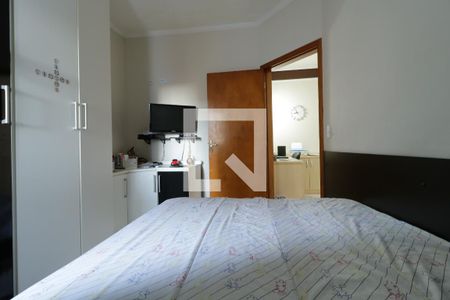 Casa à venda com 140m², 3 quartos e 4 vagasQuarto 2