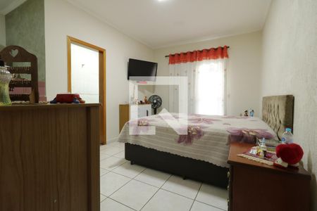 Casa à venda com 140m², 3 quartos e 4 vagasSuite