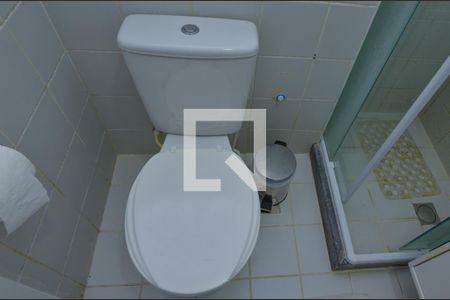 Casa de condomínio à venda com 170m², 4 quartos e 2 vagas Casa de condomínio à venda com 170m², 4 quartos e 2 vagasBanheiro 2