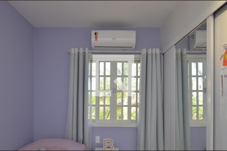 Casa de condomínio à venda com 170m², 4 quartos e 2 vagas Casa de condomínio à venda com 170m², 4 quartos e 2 vagasQuarto 2