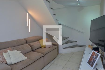 Sala de casa de condomínio à venda com 4 quartos, 170m² em Vargem Grande, Rio de Janeiro