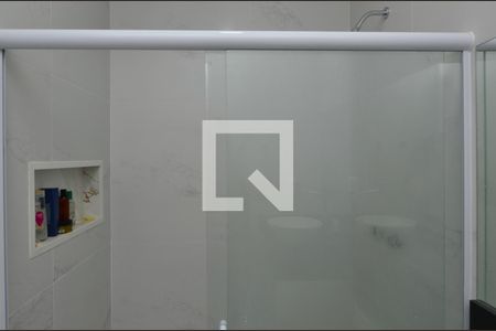 Casa de condomínio à venda com 170m², 4 quartos e 2 vagas Casa de condomínio à venda com 170m², 4 quartos e 2 vagasBanheiro da Suíte 1