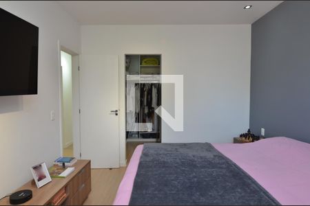 Casa de condomínio à venda com 170m², 4 quartos e 2 vagas Casa de condomínio à venda com 170m², 4 quartos e 2 vagasSuite 1