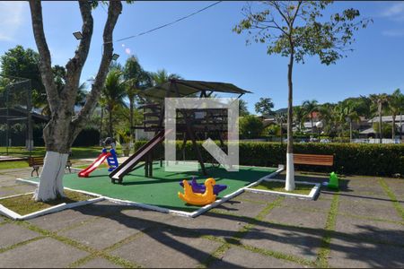 Casa de condomínio à venda com 170m², 4 quartos e 2 vagas Casa de condomínio à venda com 170m², 4 quartos e 2 vagasÁrea comum - Playground