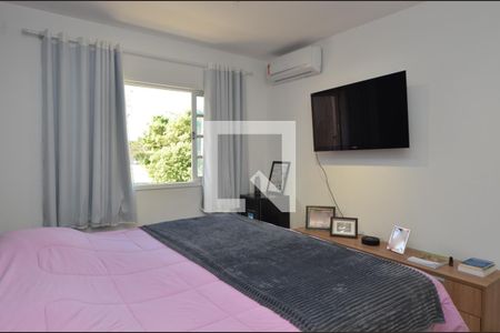 Casa de condomínio à venda com 170m², 4 quartos e 2 vagas Casa de condomínio à venda com 170m², 4 quartos e 2 vagasSuite 1