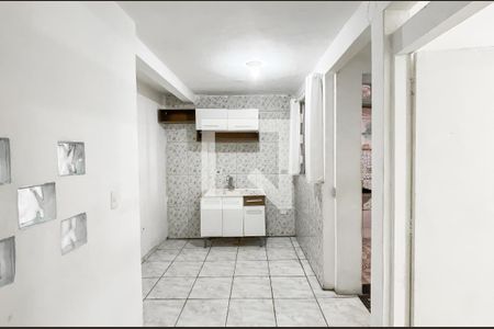 Sala/Cozinha de casa para alugar com 2 quartos, 40m² em Parque Cisper, São Paulo
