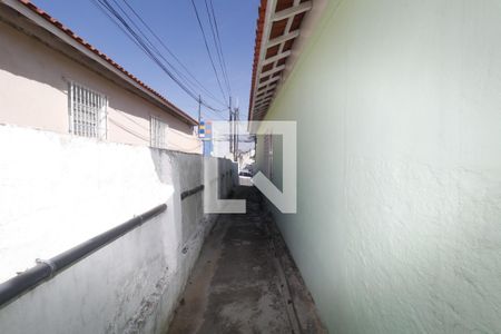Casa para alugar com 55m², 2 quartos e sem vagaEntrada