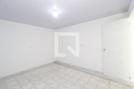 Quarto de casa para alugar com 2 quartos, 55m² em Parque Peruche, São Paulo