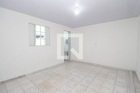 Quarto de casa para alugar com 2 quartos, 55m² em Parque Peruche, São Paulo