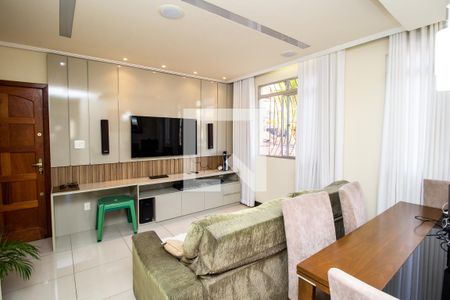 Sala de apartamento para alugar com 3 quartos, 120m² em Fernão Dias, Belo Horizonte