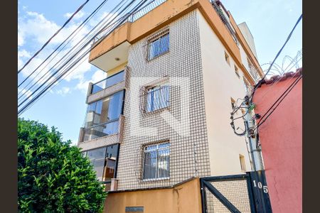 Apartamento para alugar com 120m², 3 quartos e 2 vagas Apartamento para alugar com 120m², 3 quartos e 2 vagasFachada