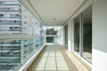 Varanda de apartamento à venda com 4 quartos, 190m² em Parque do Morumbi, São Paulo