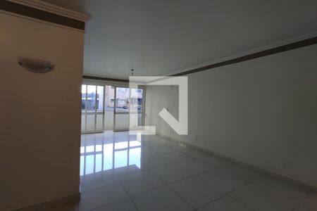 Apartamento para alugar com 116m², 4 quartos e 1 vagaSala