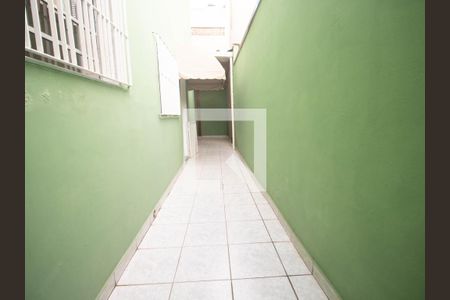 Casa à venda com 100m², 2 quartos e sem vagaÁrea comum