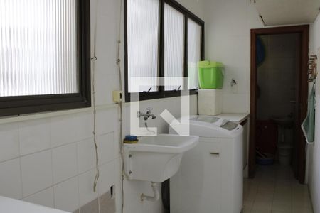 Apartamento para alugar com 200m², 4 quartos e 4 vagasÁrea de Serviço