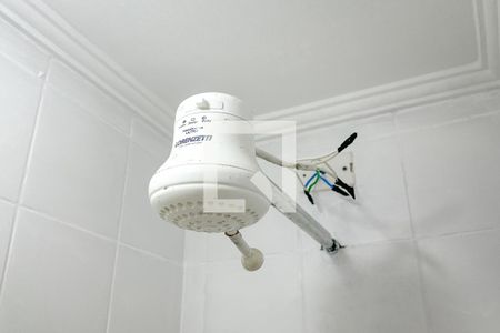 Banheiro de kitnet/studio para alugar com 1 quarto, 30m² em Loteamento Joao Batista Juliao, Guarujá