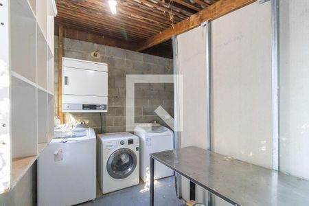 Studio para alugar com 37m², 1 quarto e sem vaga Studio para alugar com 37m², 1 quarto e sem vagaÁrea comum - Lavanderia