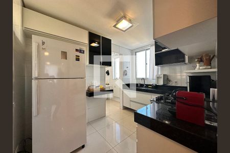Apartamento à venda com 130m², 3 quartos e 2 vagasCozinha