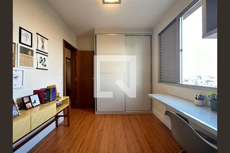 Quarto 3 de apartamento à venda com 3 quartos, 130m² em Palmares, Belo Horizonte
