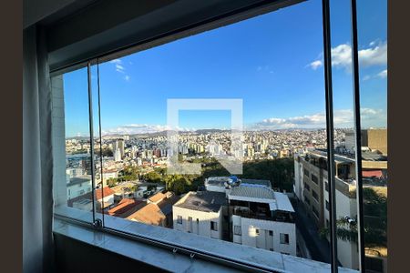 Sala de apartamento à venda com 3 quartos, 130m² em Palmares, Belo Horizonte