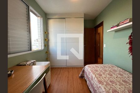 Quarto 2 de apartamento à venda com 3 quartos, 130m² em Palmares, Belo Horizonte