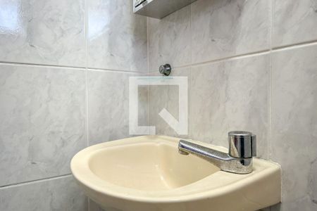 Apartamento para alugar com 220m², 3 quartos e 2 vagasBanheiro 1