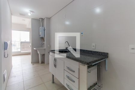 Cozinha de apartamento para alugar com 2 quartos, 64m² em Vila Ema, São Paulo