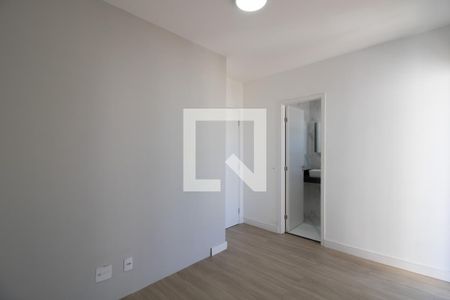 Suíte de apartamento à venda com 2 quartos, 65m² em Vila Milton, Guarulhos